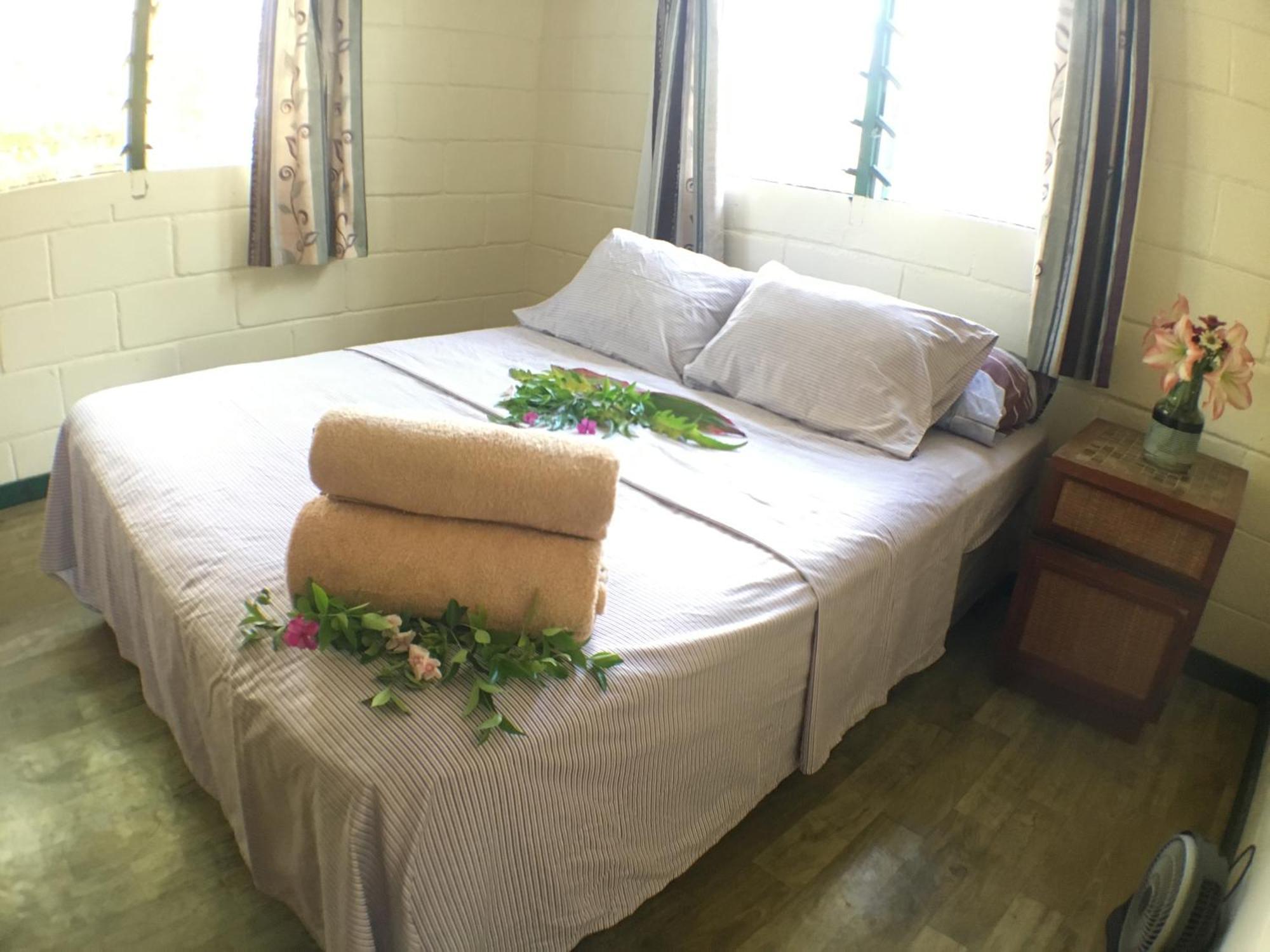 Green Lodge Holiday Homes Nuku'alofa Extérieur photo