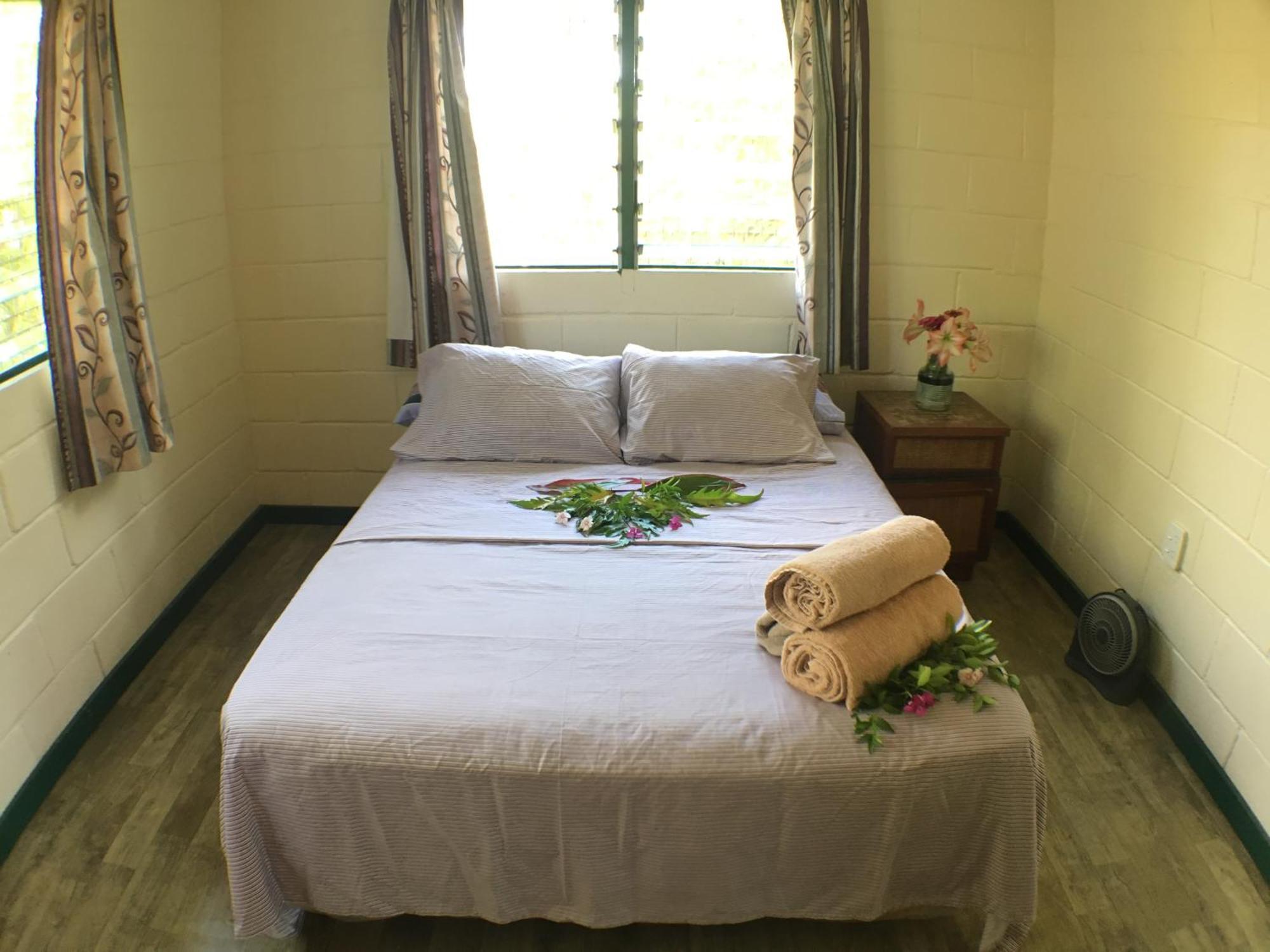 Green Lodge Holiday Homes Nuku'alofa Extérieur photo