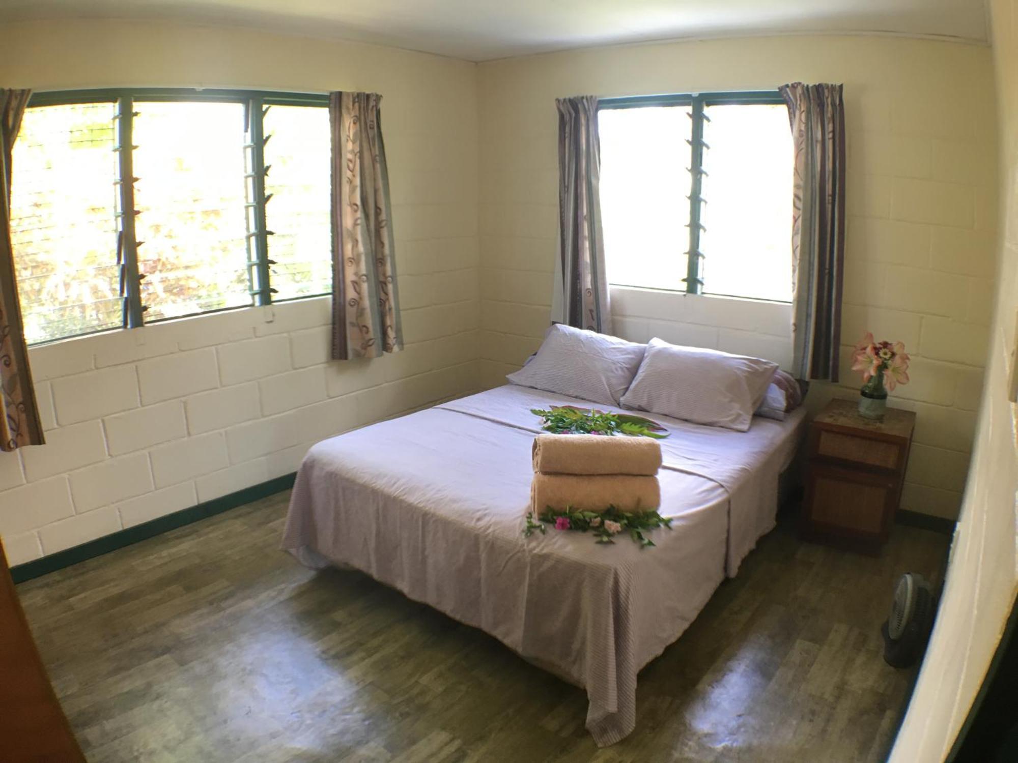 Green Lodge Holiday Homes Nuku'alofa Extérieur photo